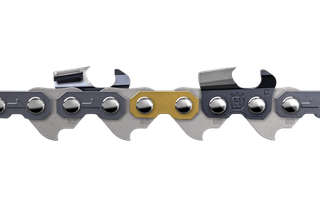Saw Chain X-CUT C85 Chisel 3/8” 1.5mm. Close-up view of a chainsaw chain with sharp cutting teeth.