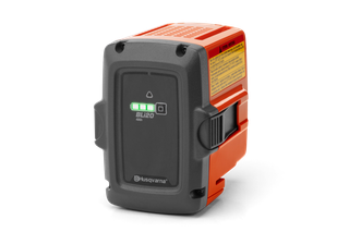 Front view of a Husqvarna BLi20 4Ah battery with indicator lights.